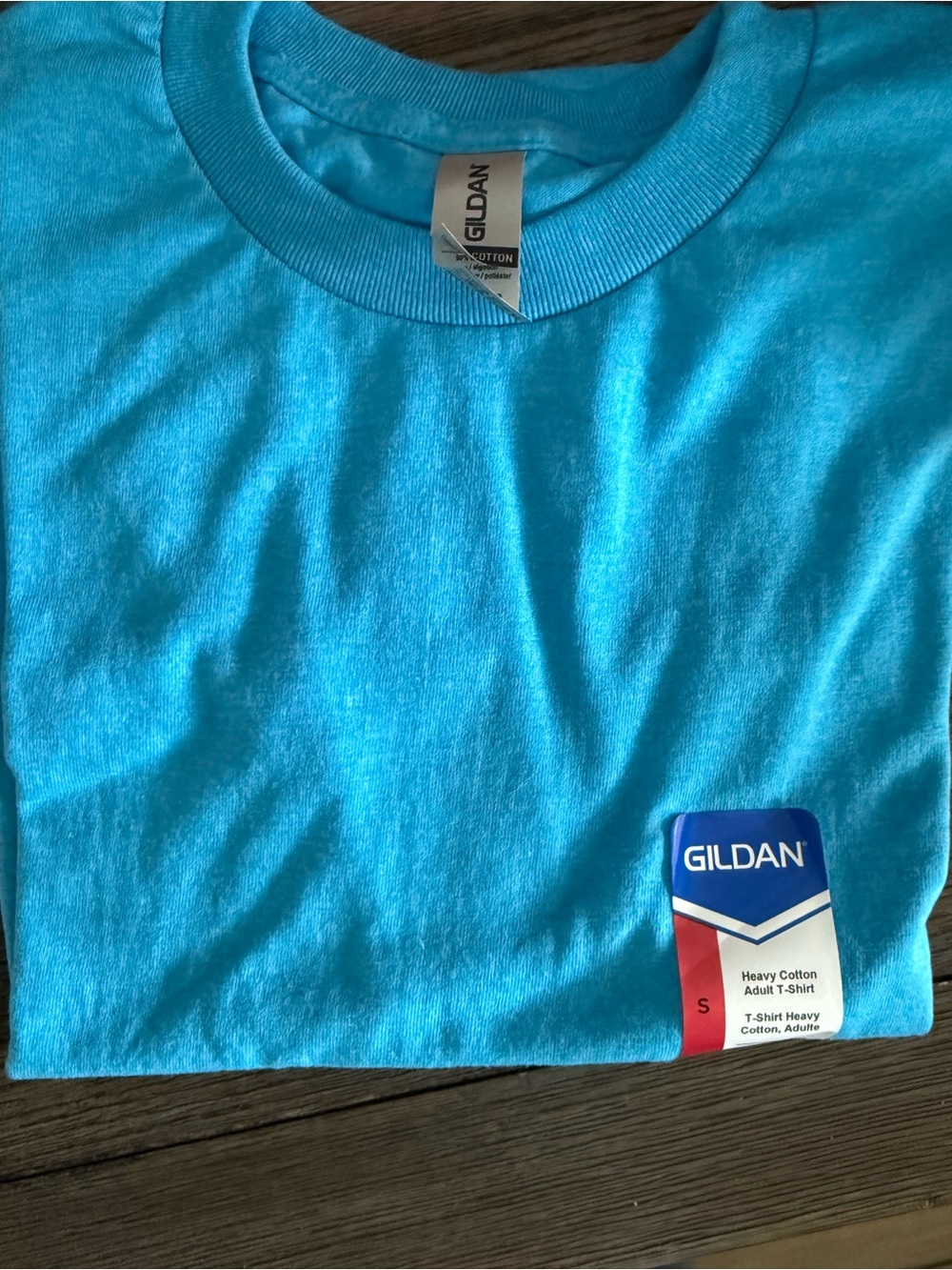 2 Gildan Men’s Crew Neck Tee’s Turquiose and Heathered Purple NWT
